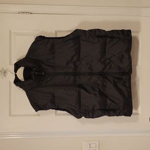 Gap Black Down Blend Puffer Vest- Size L